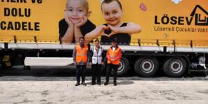 İyilikler Tırı Sivas’ta Ailelere Destek Oldu