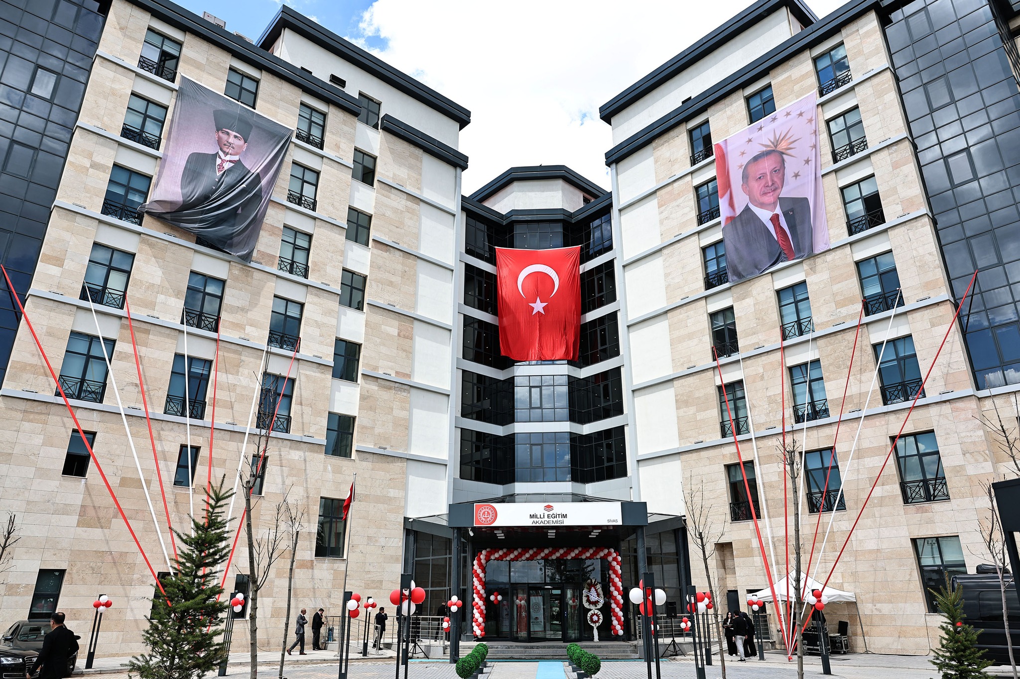 Sivas Öğretmen Akademisinin Açılışı Yapıldı