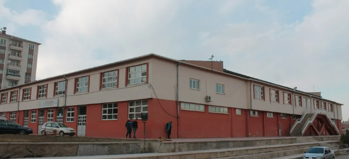 4 Eylül Spor Salonunda Yenileme Çalışmaları Yapılacak