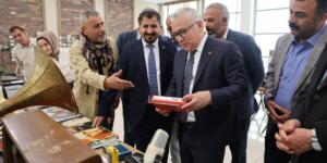Vali Şimşek’ten Tarihin Sessiz Tanıkları Sergisine ziyaret