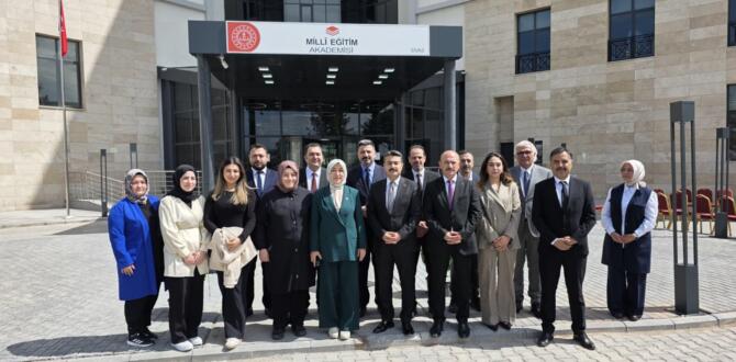 Toy, “Sivas’ımızı eğitim alanındaki yatırımlarla güçlendirmeye devam ediyoruz”