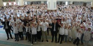 Üç Bin Öğrenci Ayyıldız Camii’nde Buluştu