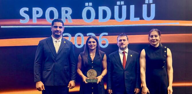 MUSTAFA V. KOÇ SPOR ÖDÜLÜ NESRİN BAŞ’IN!